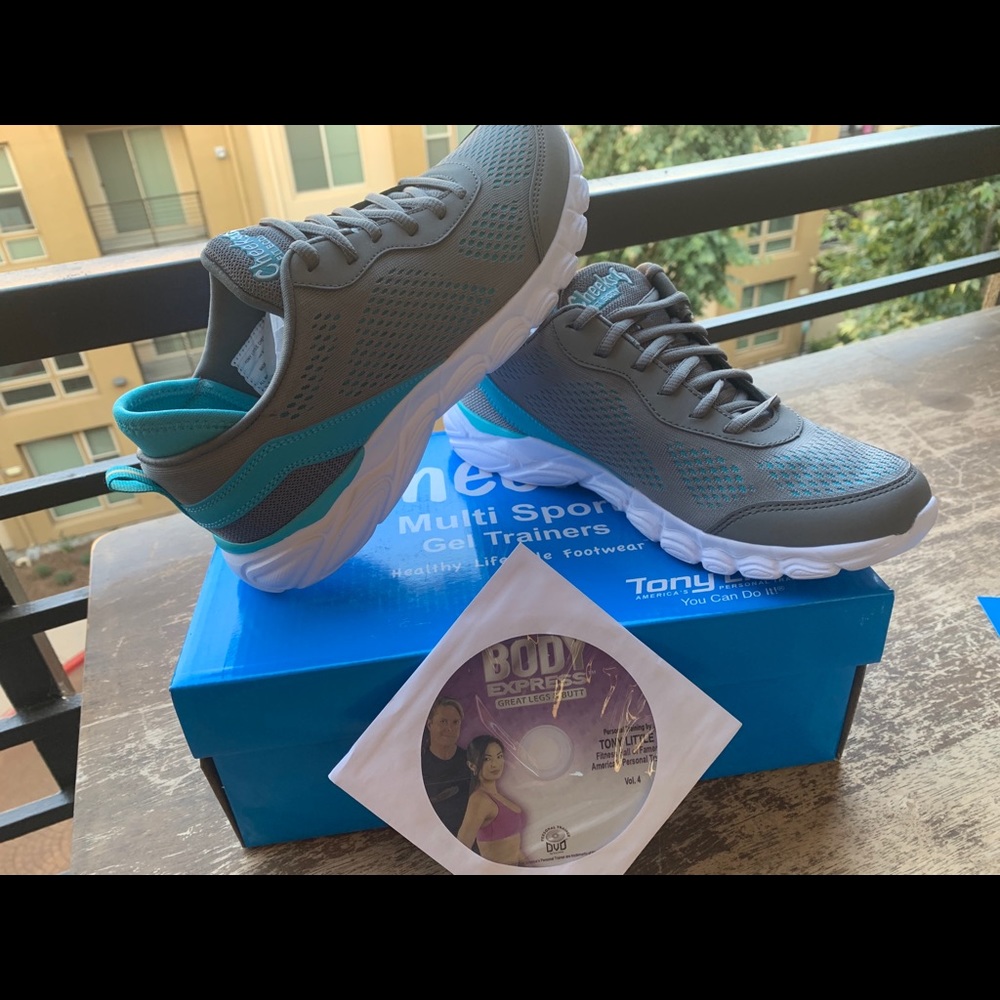 Tony Little sport trainers size 8